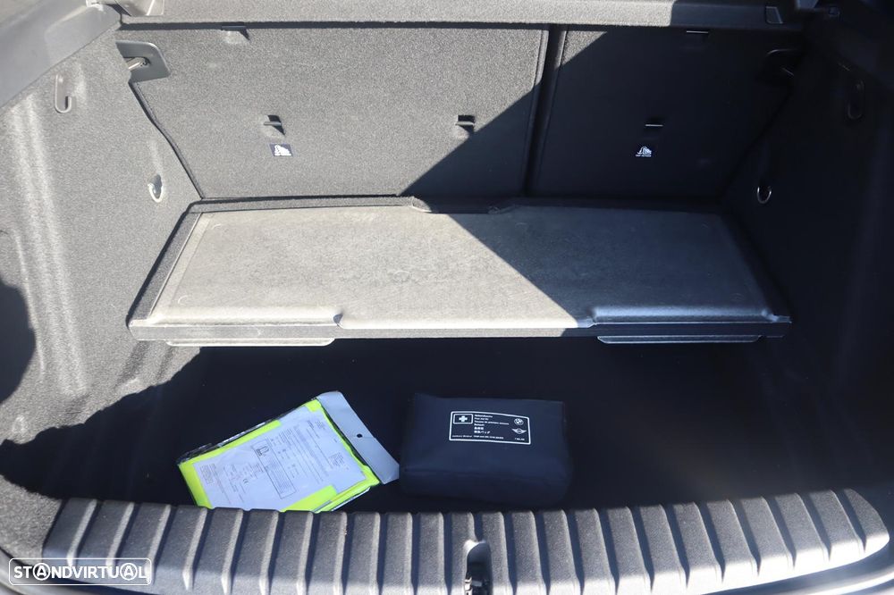 BMW 116 d Pack M - 7