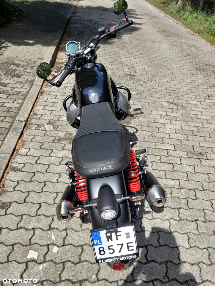 Moto Guzzi V7 - 2