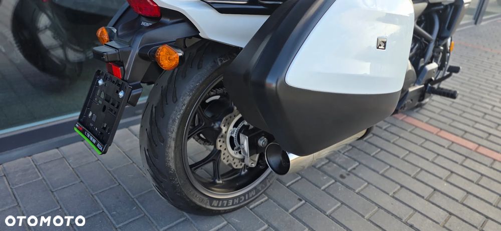 Honda CTX - 22