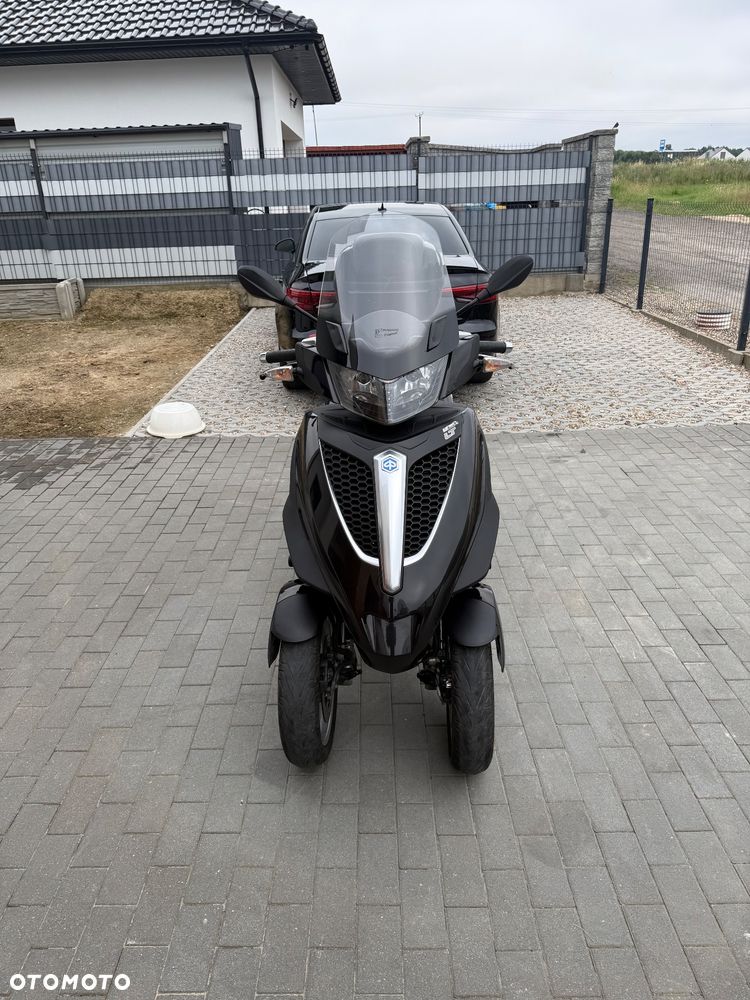 Piaggio MP-3 - 2