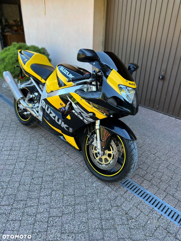 Suzuki GSX-R - 20