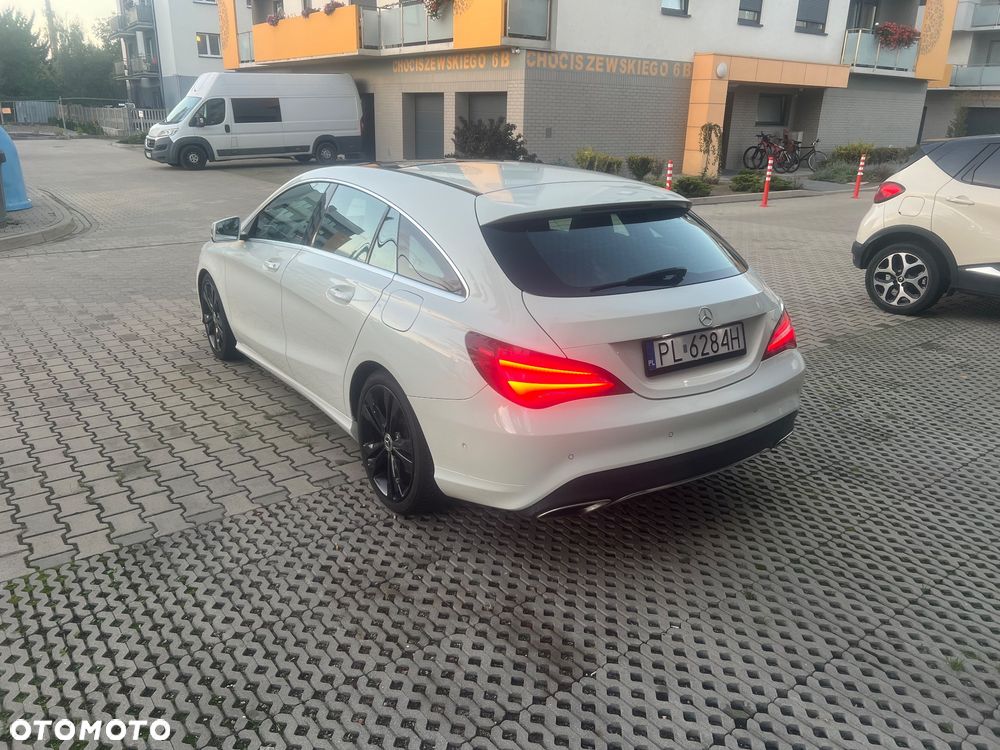 Mercedes-Benz CLA 180 7G-DCT UrbanStyle Edition - 6