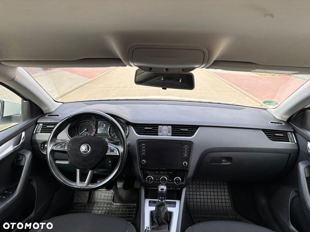 Skoda Octavia 2.0 TDI Edition - 14