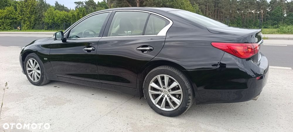 Infiniti Q50 - 8