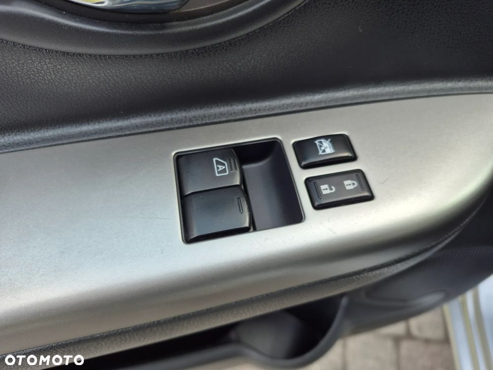 Nissan Micra 1.2 Tekna - 31