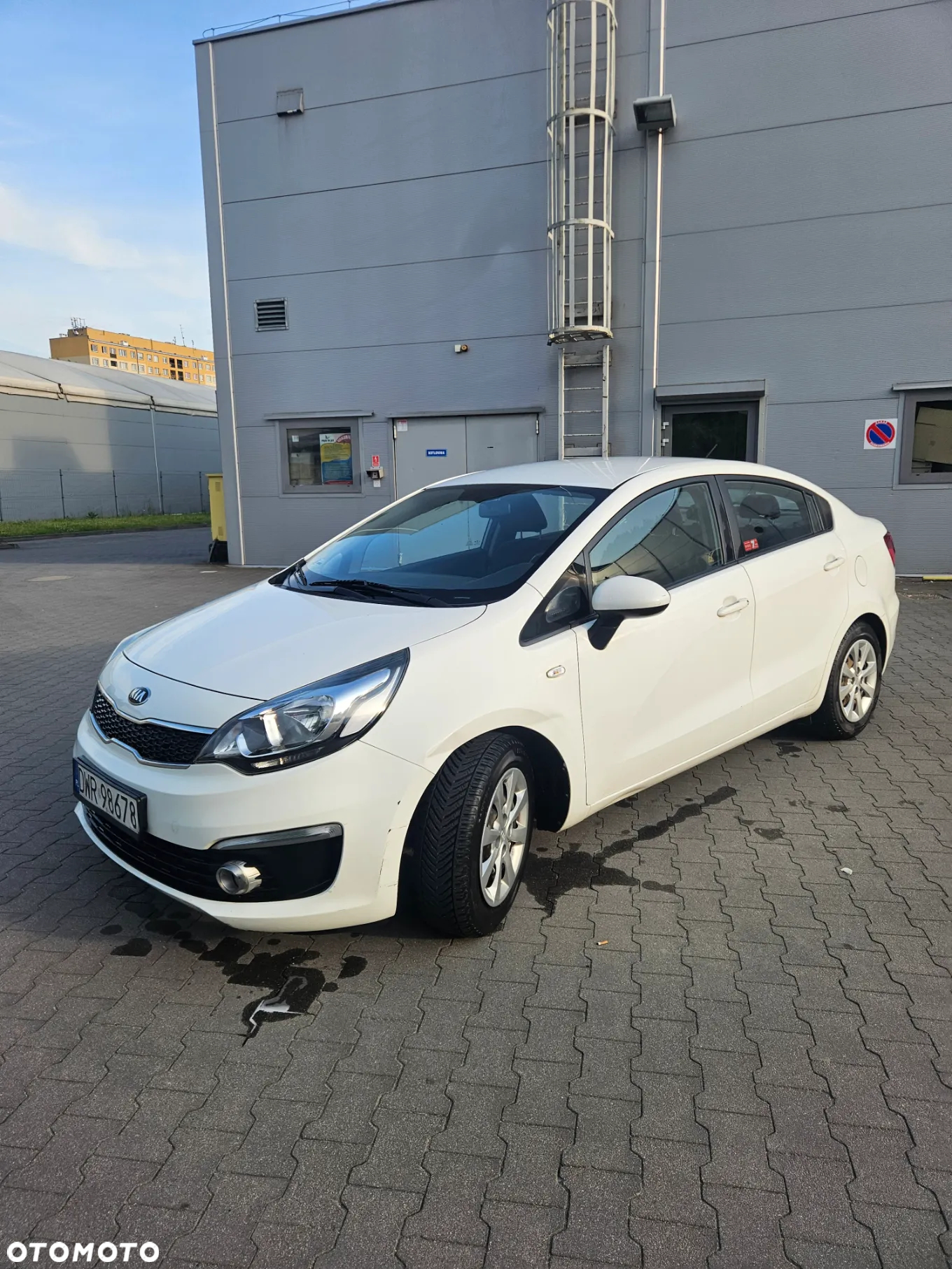 Kia Rio - 2
