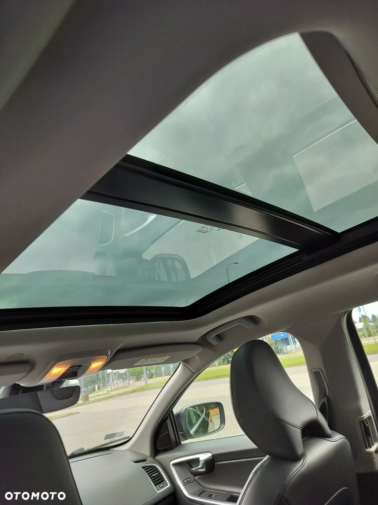 Volvo XC 60 D3 Drive-E Summum - 16