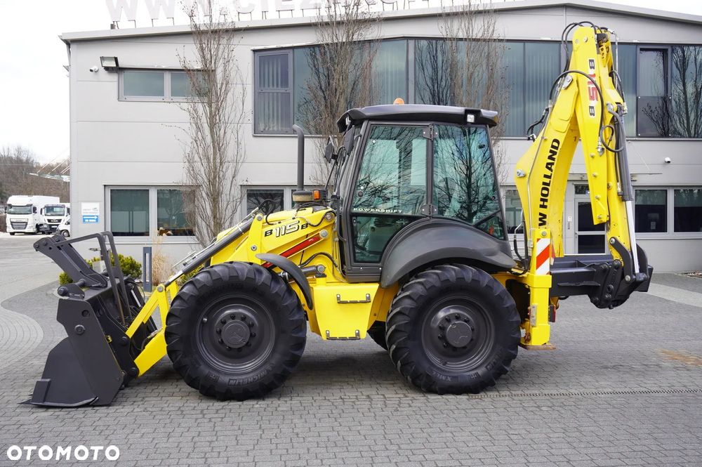 New Holland B115B / 4600 MTH! / 2021 - 3