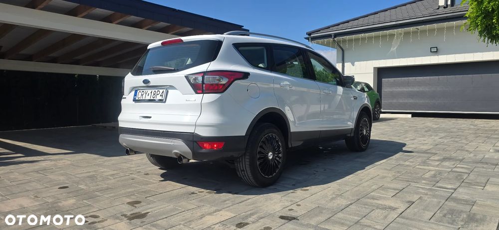 Ford Kuga - 9