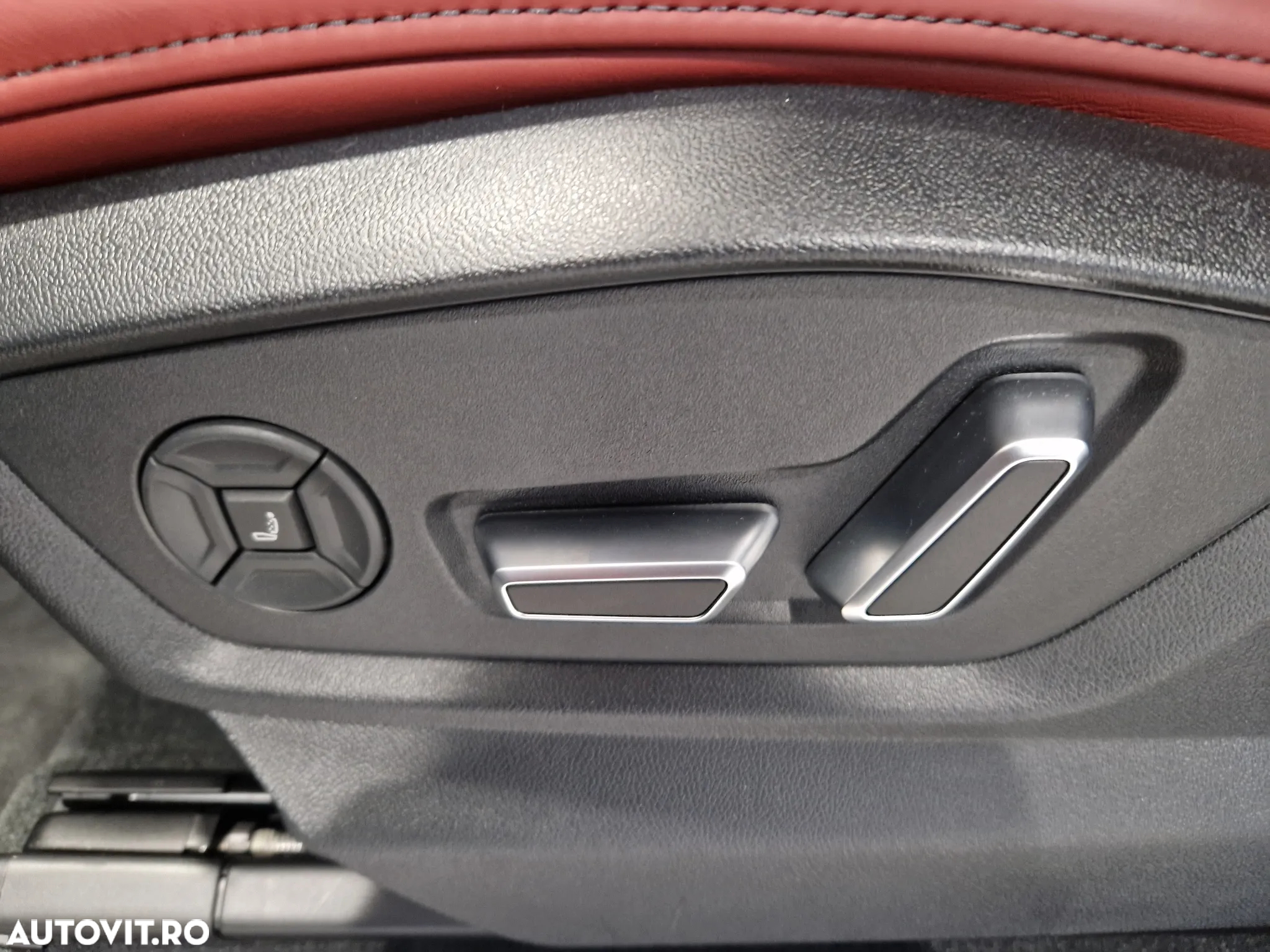 Audi SQ8 4.0 TFSI quattro Tiptronic - 18