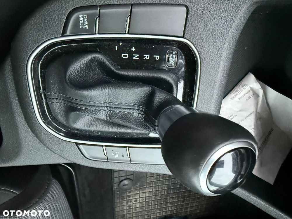 Hyundai i30 1.0 T-GDI Classic + DCT - 21