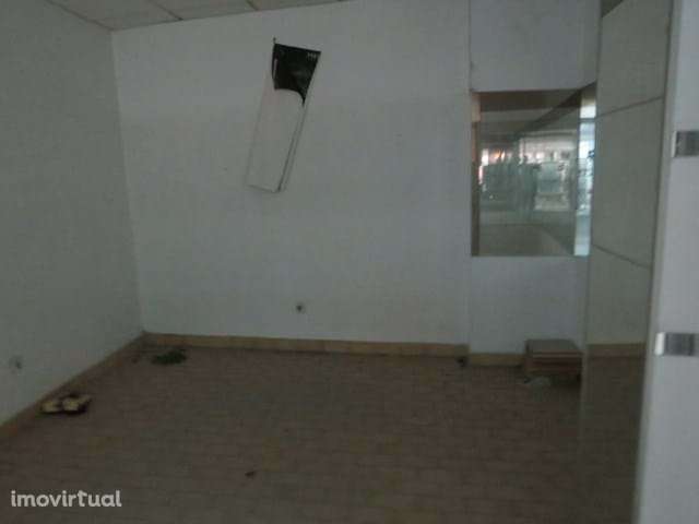 Loja em Centro Comercial - Alto do Seixalinho - Barreiro - Grande imagem: 4/7