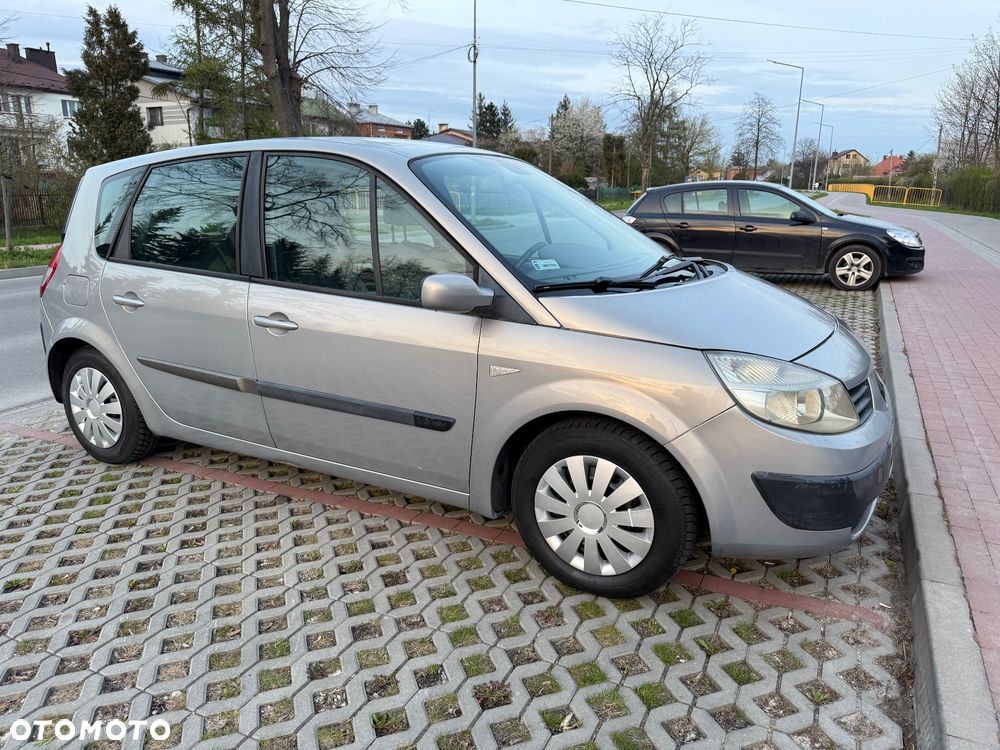 Renault Scenic - 13