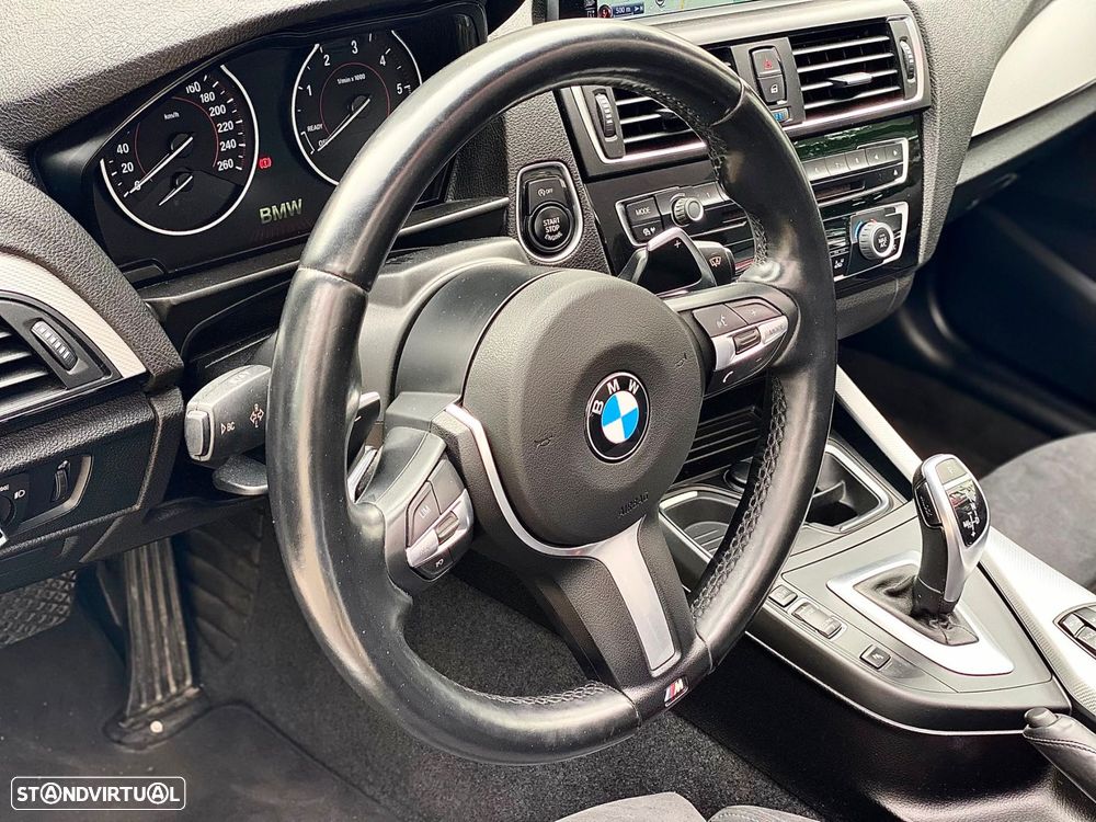 BMW 220 d Cabrio Pack M Auto - 23