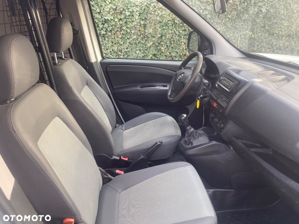 Opel Combo - 6