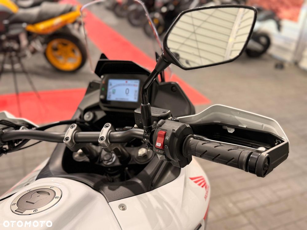 Honda XL - 9
