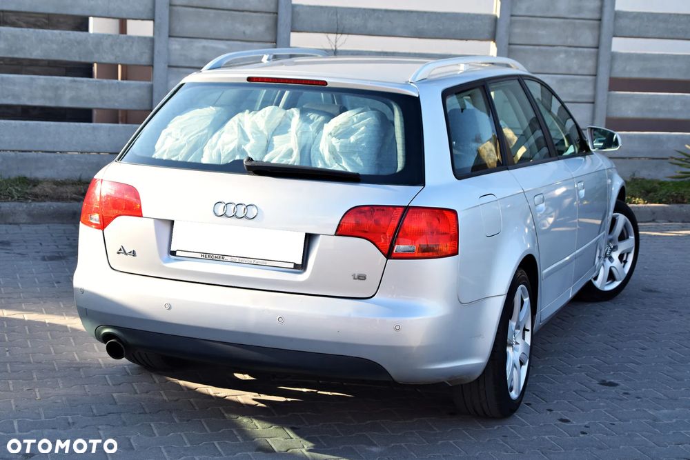 Audi A4 Avant - 7