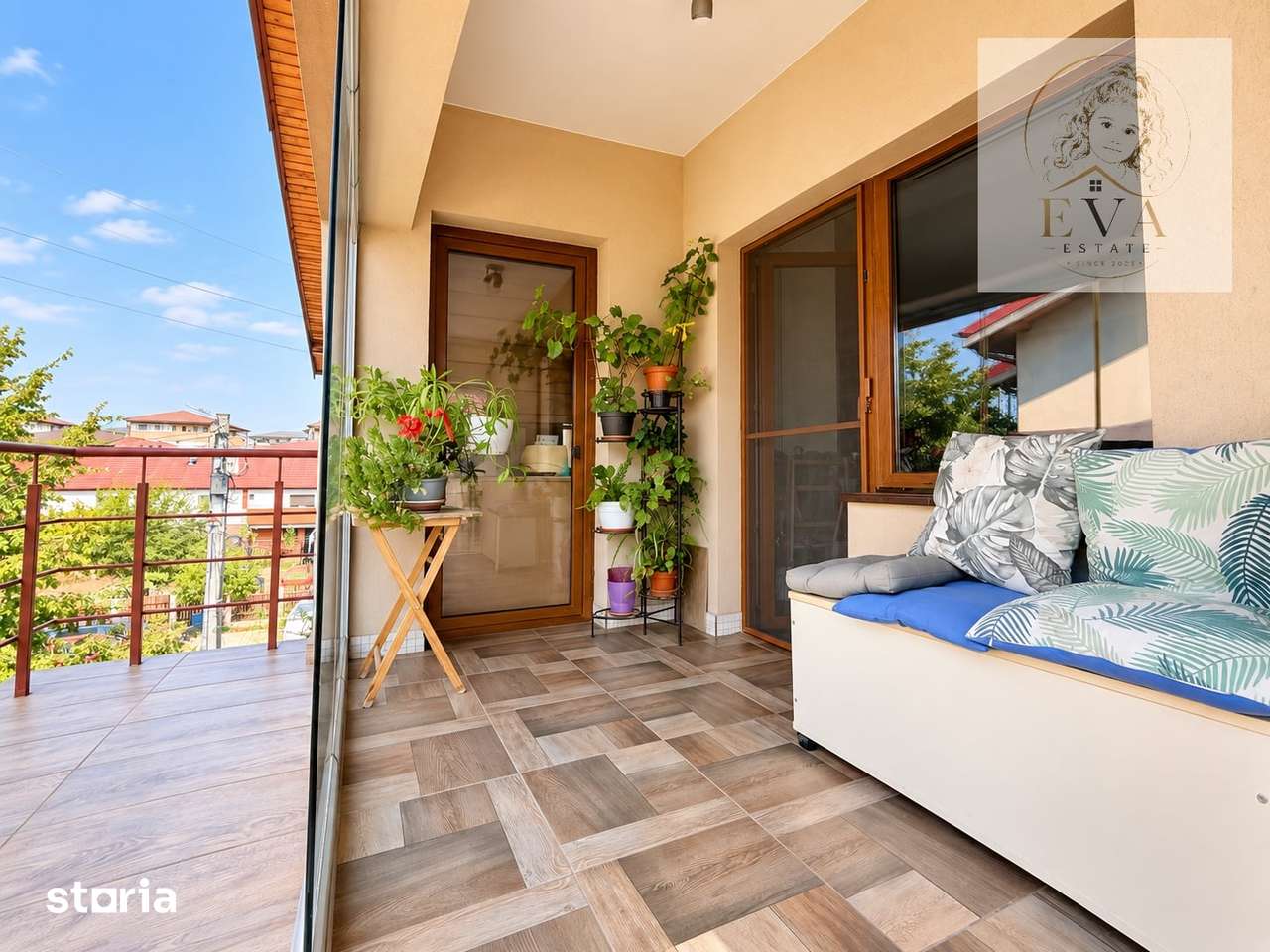 APARTAMENT DE VÂNZARE | 84,11 MP TOTALI | CURTE | 2 LOCURI DE PARCARE — fotografia 1