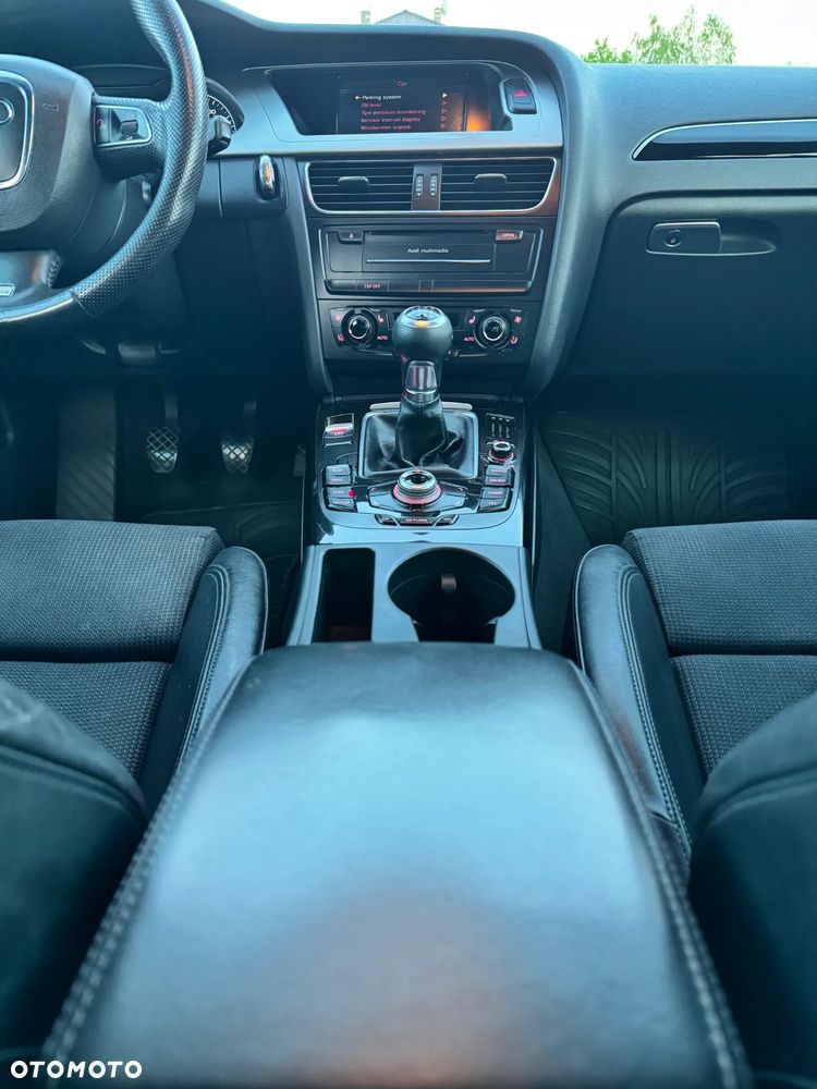Audi A4 Avant 2.0 TDI - 14