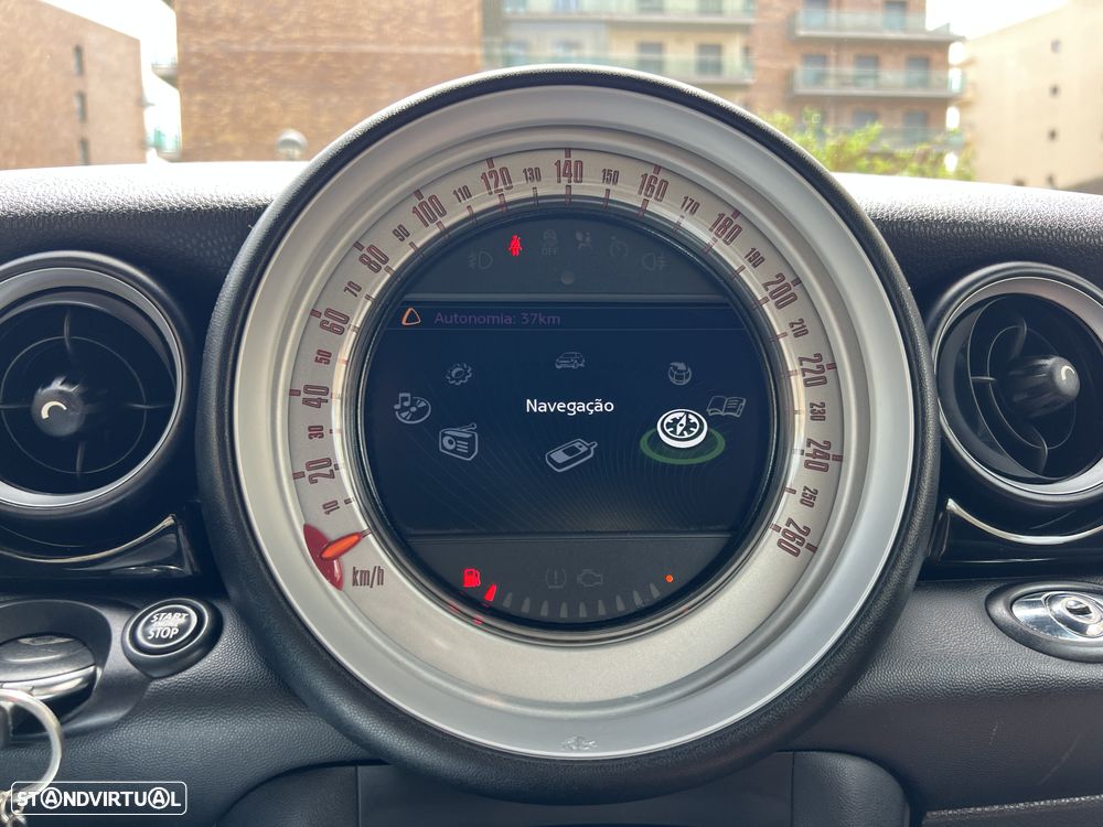 MINI Cabrio Cooper D Highgate - 53