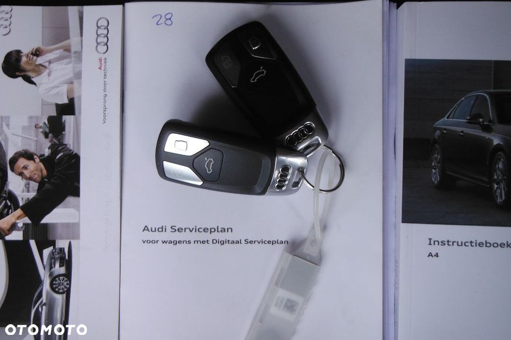 Audi A4 Avant 35 TDI Sport S tronic - 22