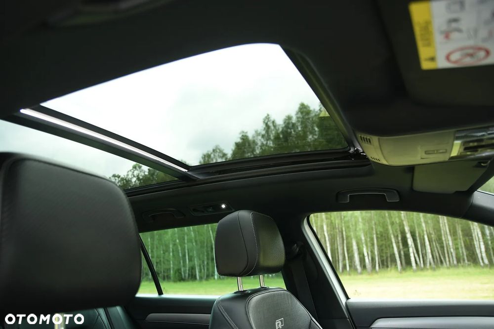 Volkswagen Passat - 21