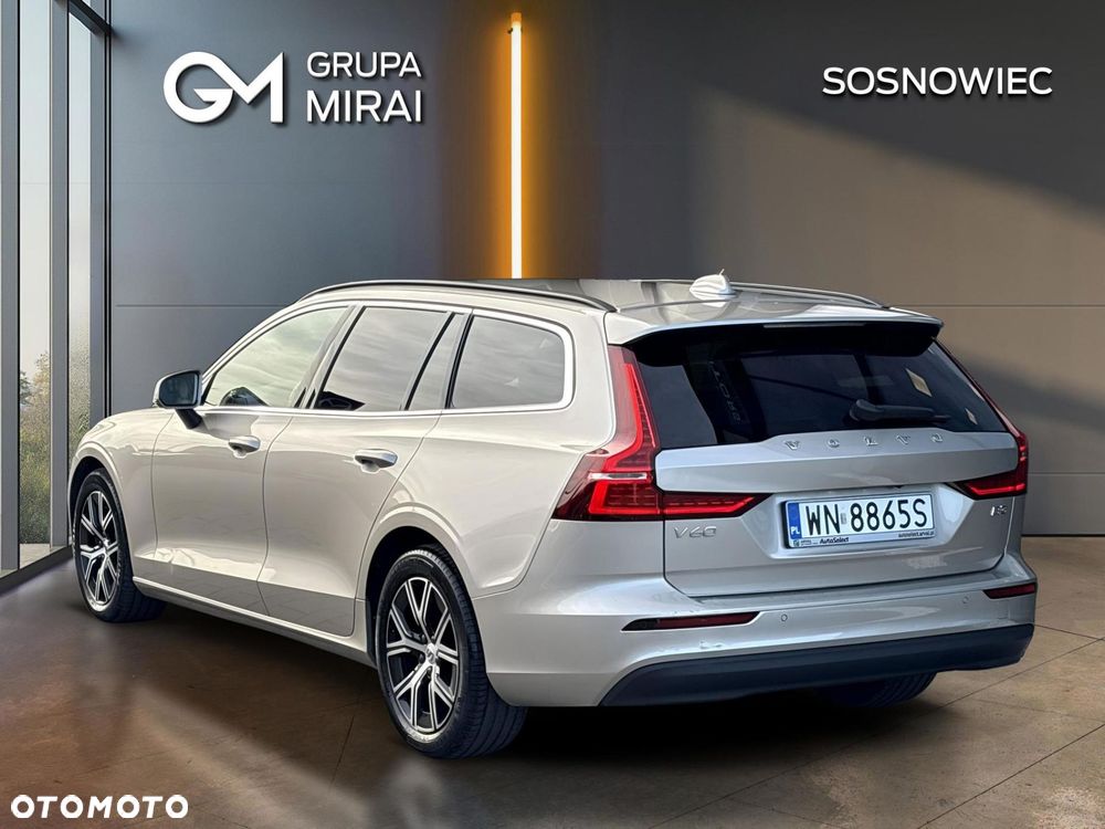 Volvo V60 2023 photo 3