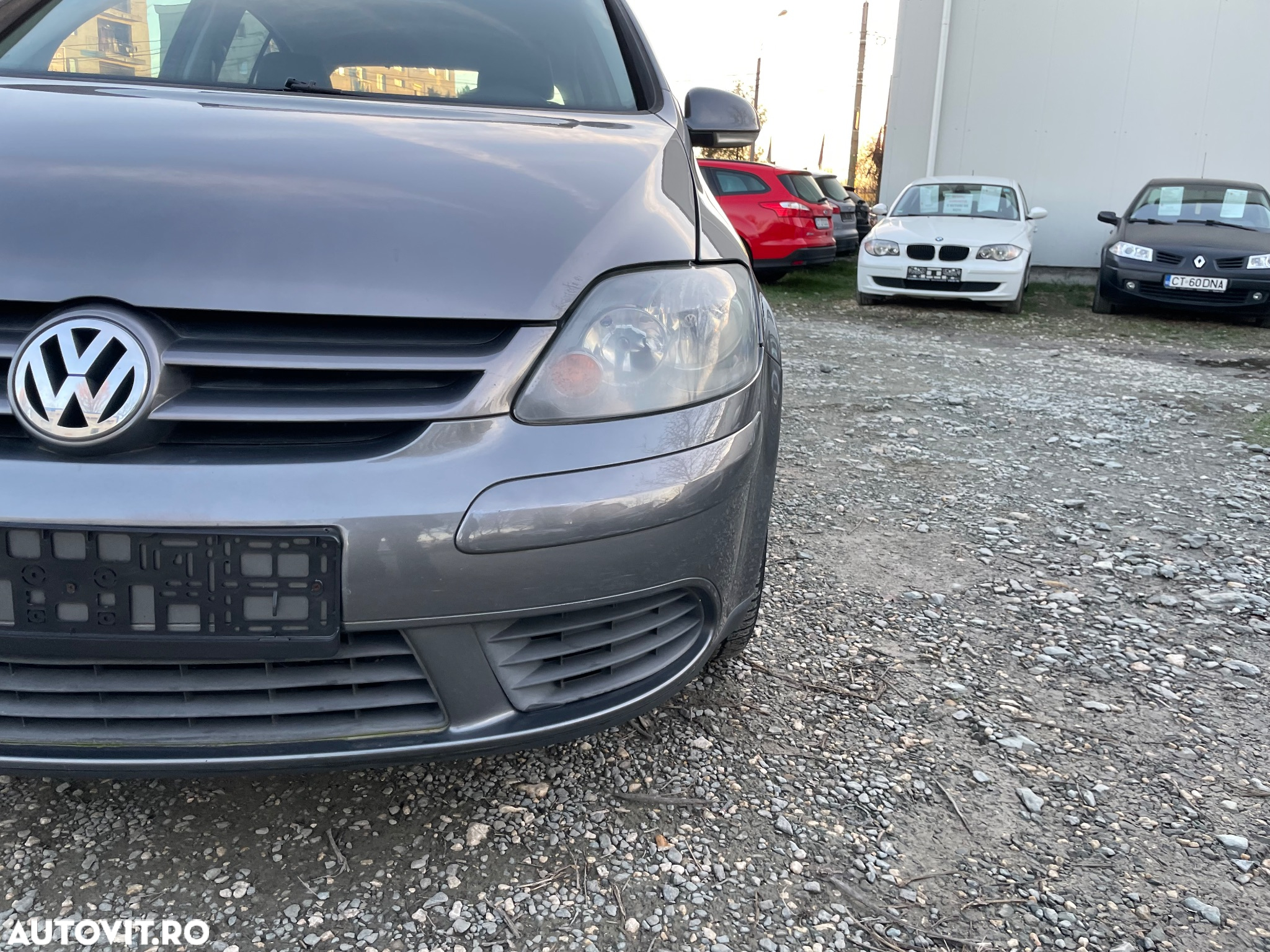 Volkswagen Golf Plus 1.9 TDI Comfortline - 23