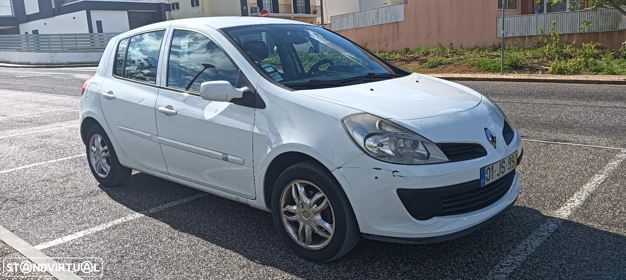 Renault Clio 1.5 dCi # - 4