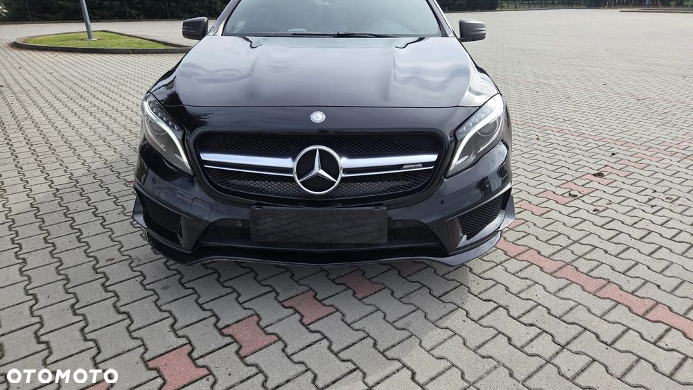 Mercedes-Benz GLA 45 AMG 4-Matic - 34