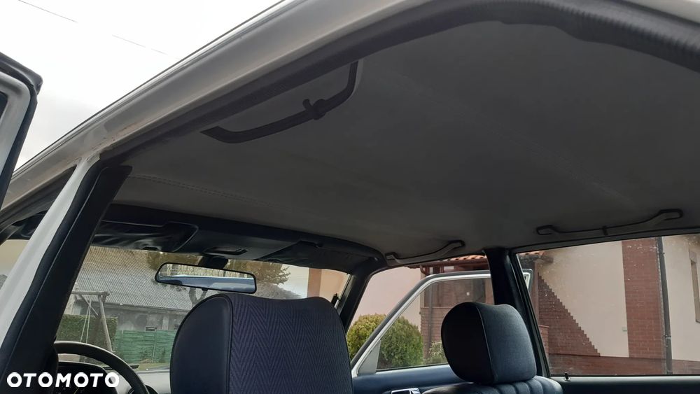 Mercedes-Benz W123 - 8