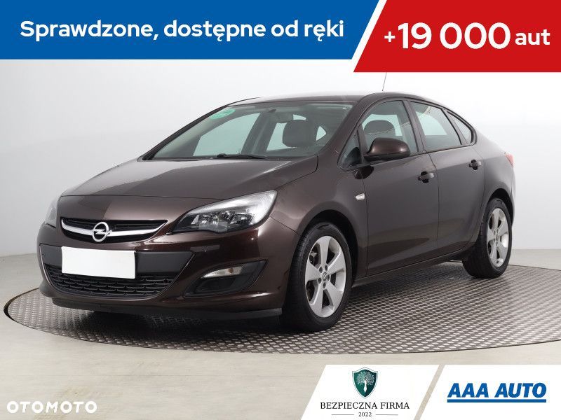 Opel Astra - 1