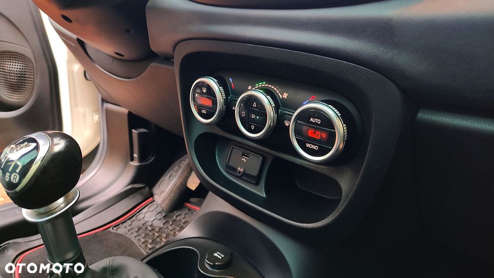 Fiat 500L 1.4 16V Rockstar - 24