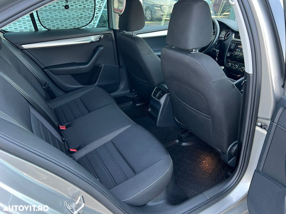 Skoda Octavia 1.0 TSI Ambition - 11