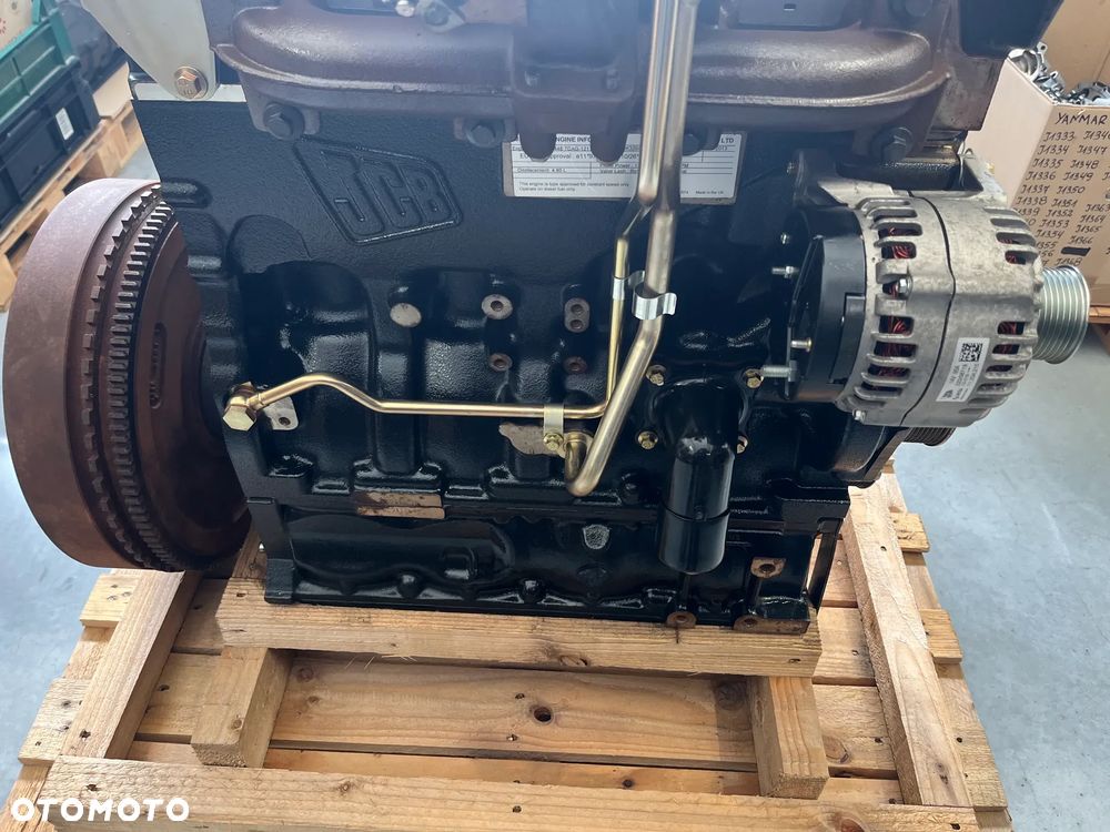 SŁUPEK SILNIKA JCB 448 ECOMAX TCAG-121 4,8L 121 KW 16259netto - 7