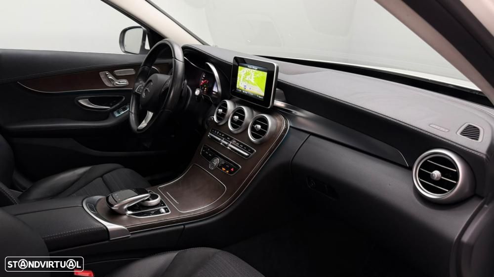 Mercedes-Benz C 220 CDI DPF (BlueEFFICIENCY) 7G-TRONIC - 42