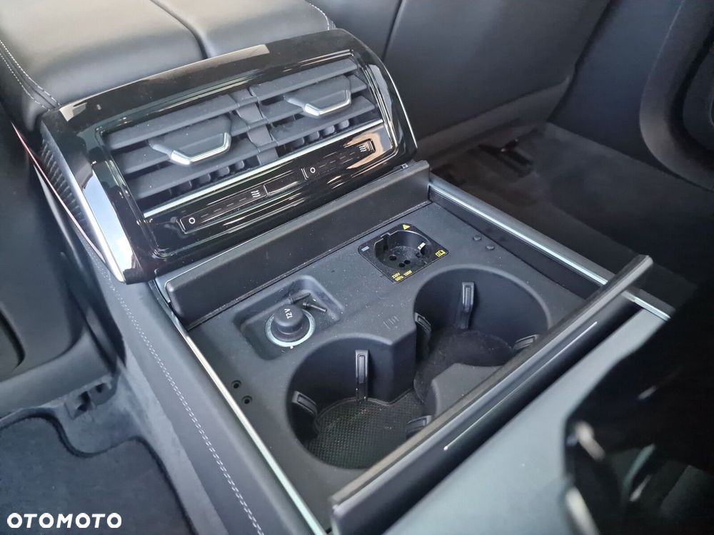 Audi A8 - 28