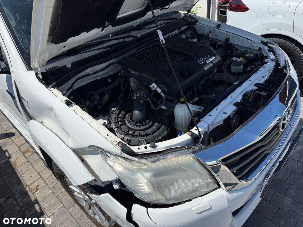 Toyota Hilux - 27