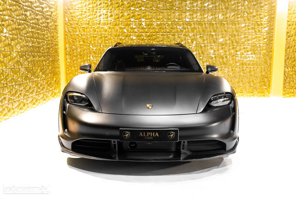 Porsche Taycan Cross Turismo Turbo S - 14