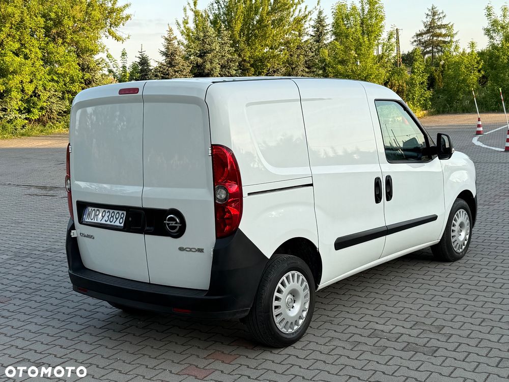 Opel COMBO 1.3 - 18
