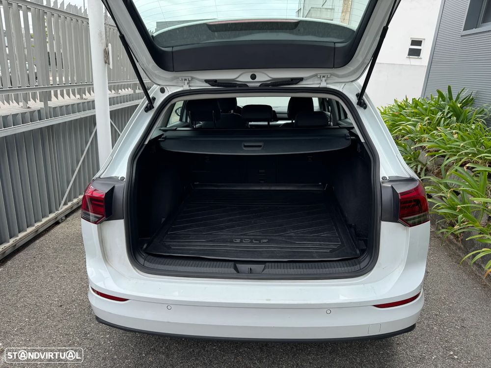 VW Golf 2.0 TDI Conceptline - 7