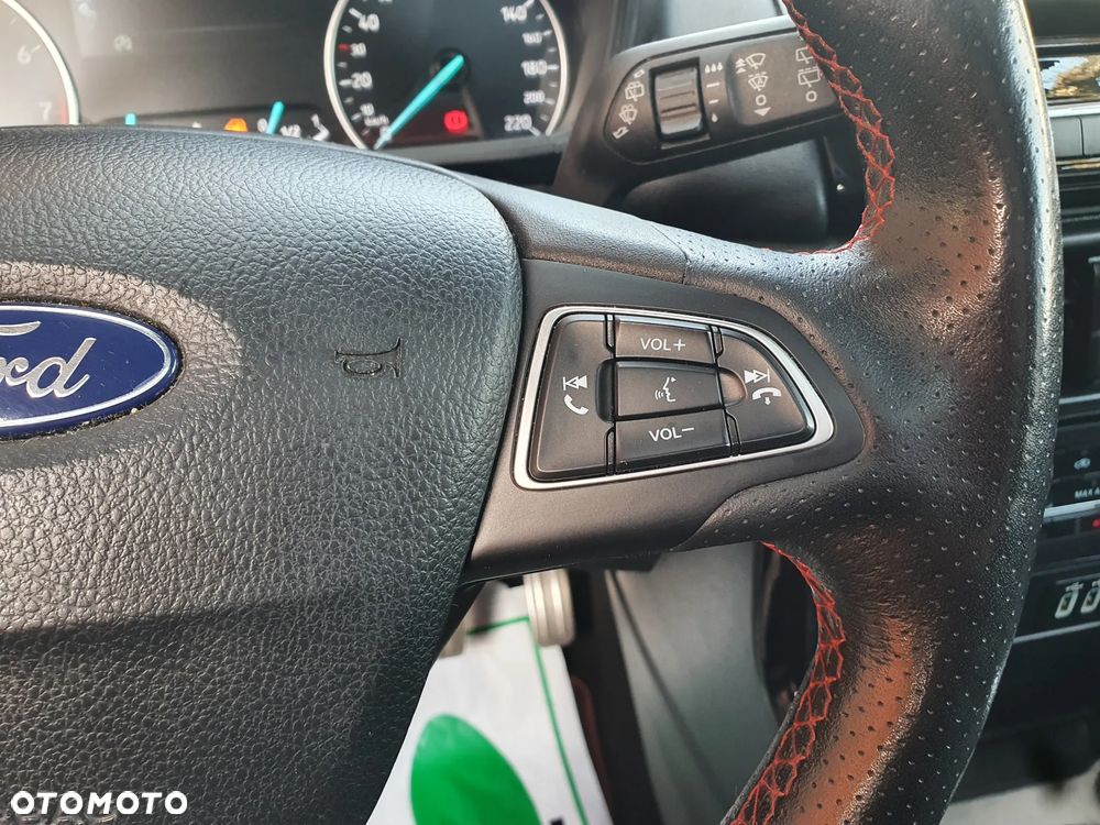 Ford EcoSport 1.0 EcoBoost ST-LINE - 21