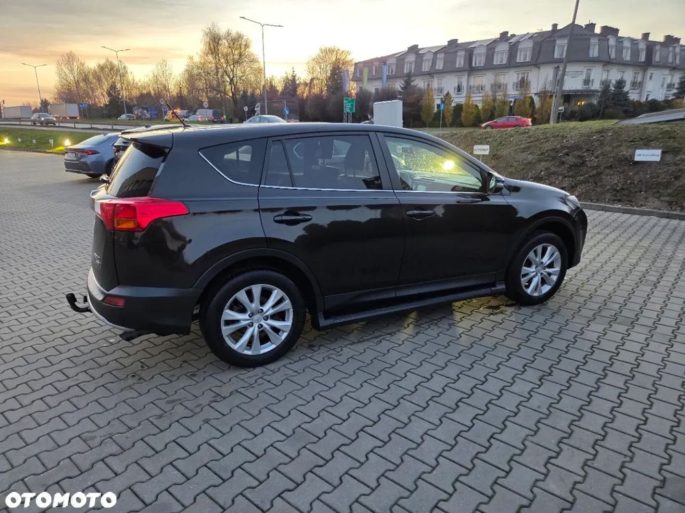 Toyota RAV4 2.0 D-4D Premium - 10