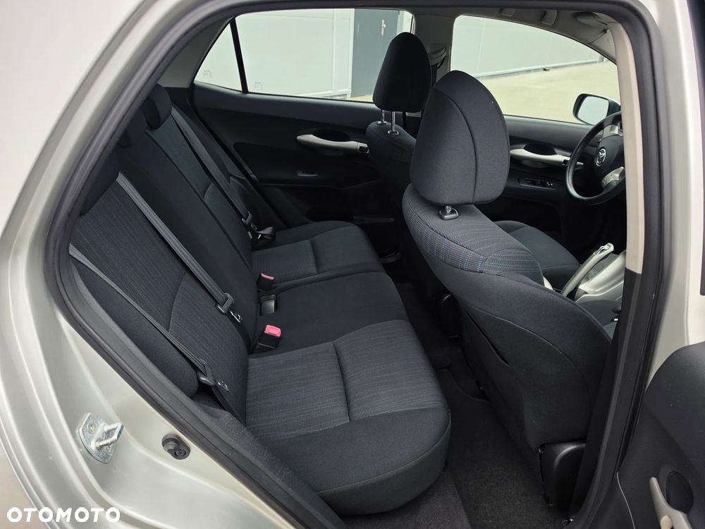 Toyota Auris 1.6 VVT-i Terra - 27