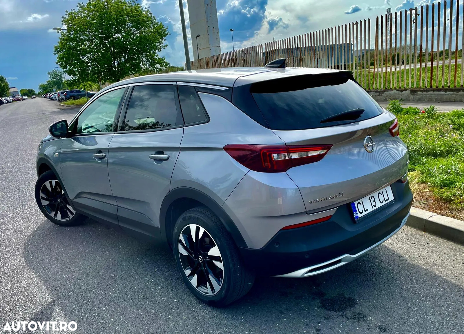 Opel Grandland X 1.2 Turbo START/STOP Ultimate - 3