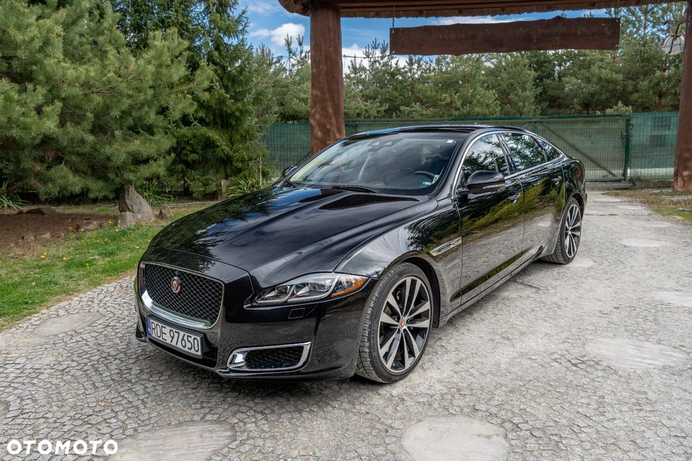 Jaguar XJ 3.0 T AWD Portfolio - 4