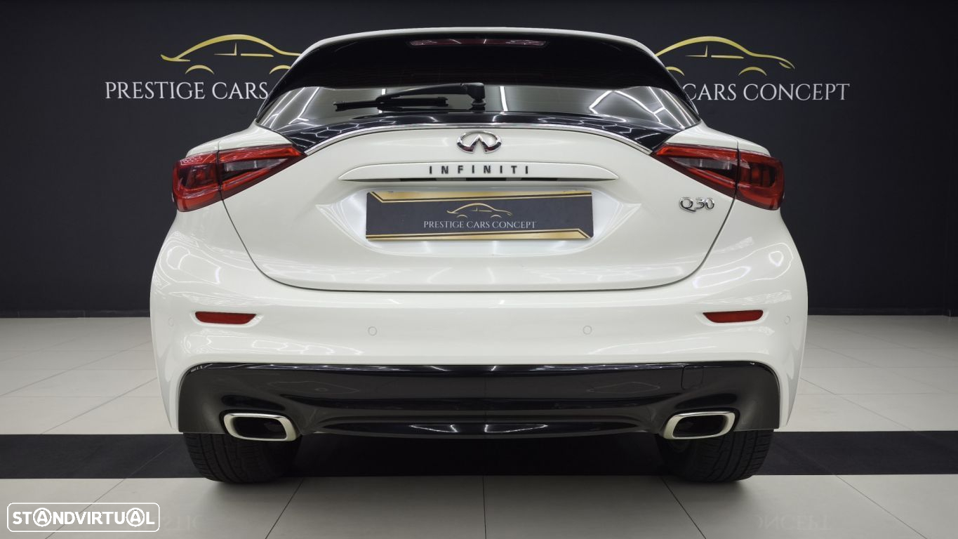 Infiniti Q30 1.5d Premium Tech - 14