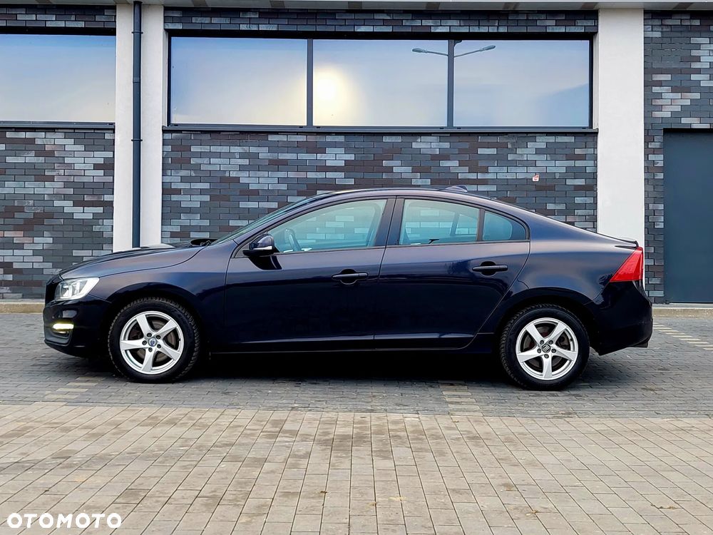 Volvo S60 T3 Drive-E Momentum - 3