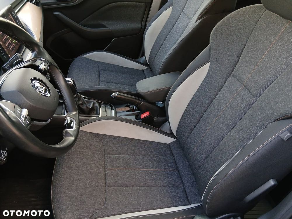 Skoda Kamiq 1.5 TSI DSG Style - 10