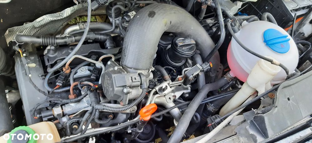 Volkswagen t5 2.0 tdi - 6